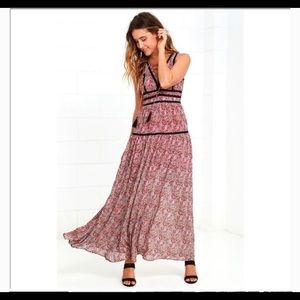 Lulus paisley maxi dress